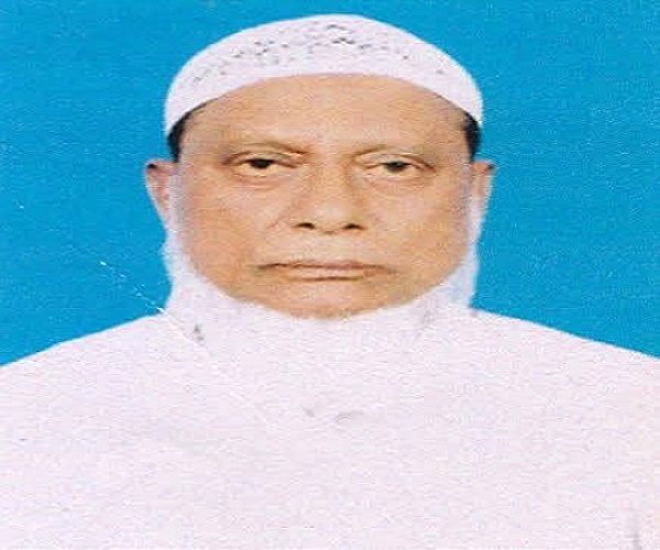 সাংবাদিক এম এ লতিফের বাবার দাফন সম্পন্ন