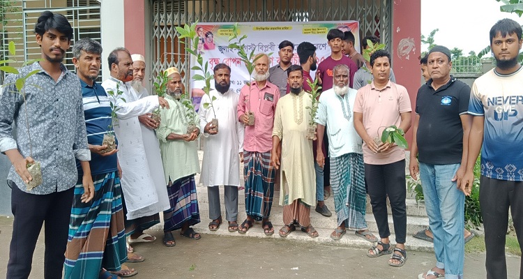 রামপুরে জুলাই আগস্ট বিপ্লবী শহীদদের স্মরনে বৃক্ষ রোপন ও বিতরন
