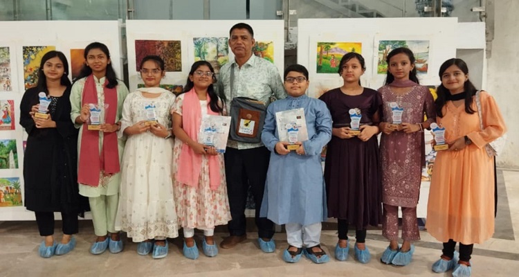 নেপাল-বাংলাদেশের শিশু-কিশোর চিত্র প্রদর্শনী ও প্রতিযোগিতার পুরস্কার বিতরণ