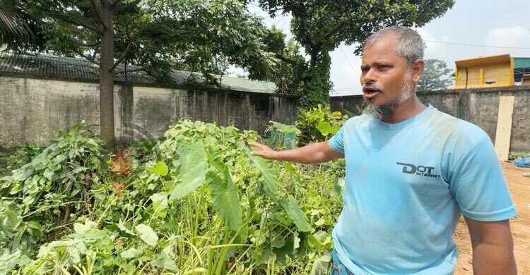 সরকার নির্ধারিত জায়গায় দাফন করতে সম্মত হননি কেউ