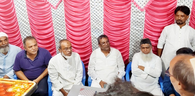 মতলবের পূজামন্ডপে খোলা হয়েছে বিএনপির মনিটরিং সেল